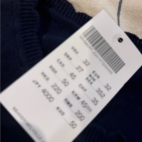 Brandy Melville Navy Long Sleeve Cardigan - Picture 4 of 6